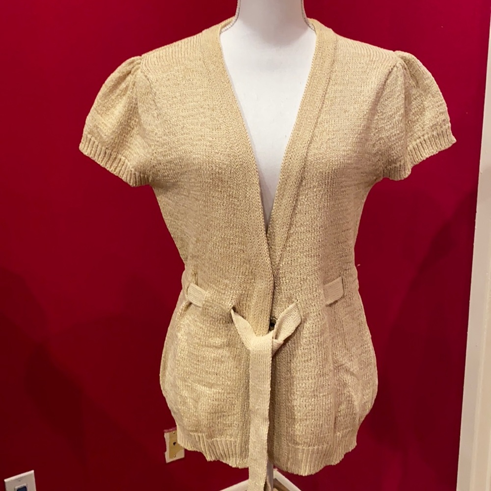 Light weight short sleeve jacket
